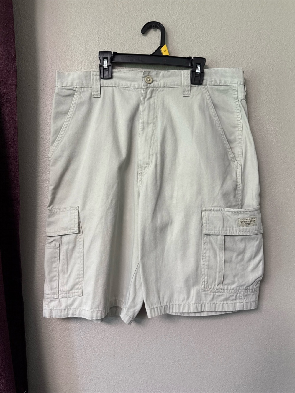 B2/1 Wrangler Khaki Utility Shorts Size 34
